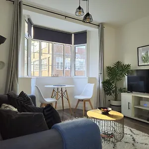 The Regent House Apartment